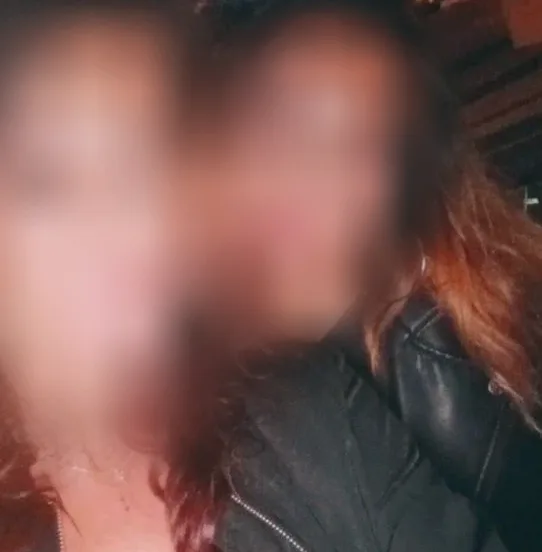 Isla, 31