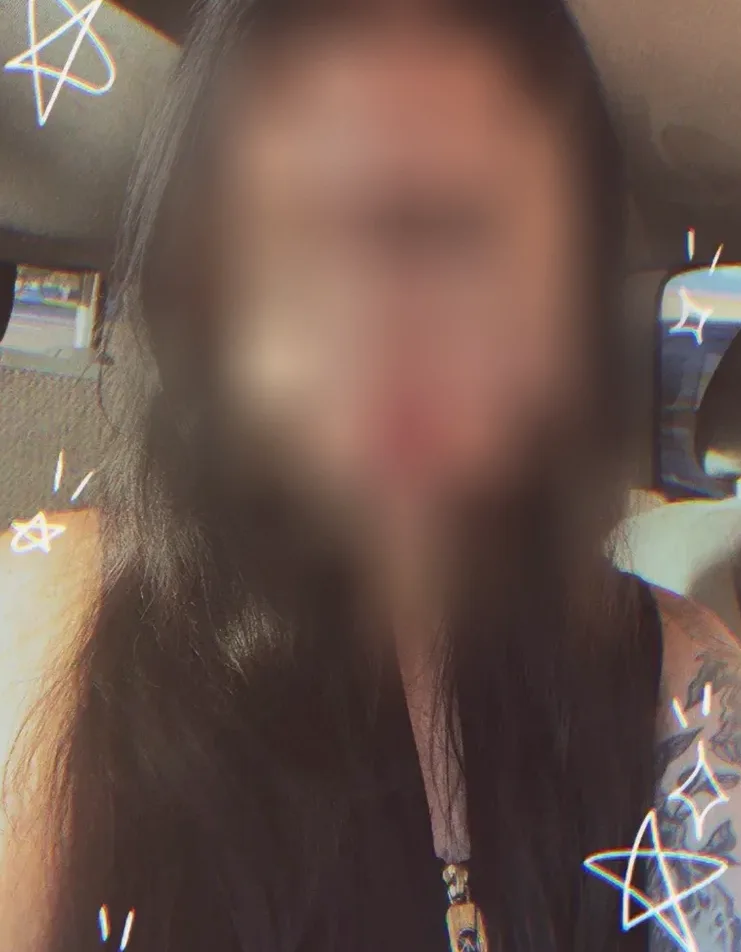 Megan, 23